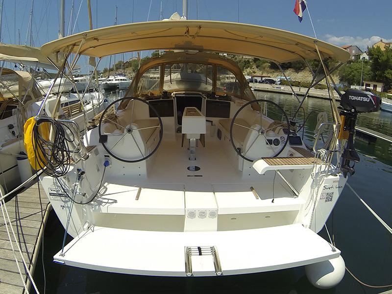 Book yachts online - sailboat - Dufour 382 GL - Sveti Ivan - BT - rent