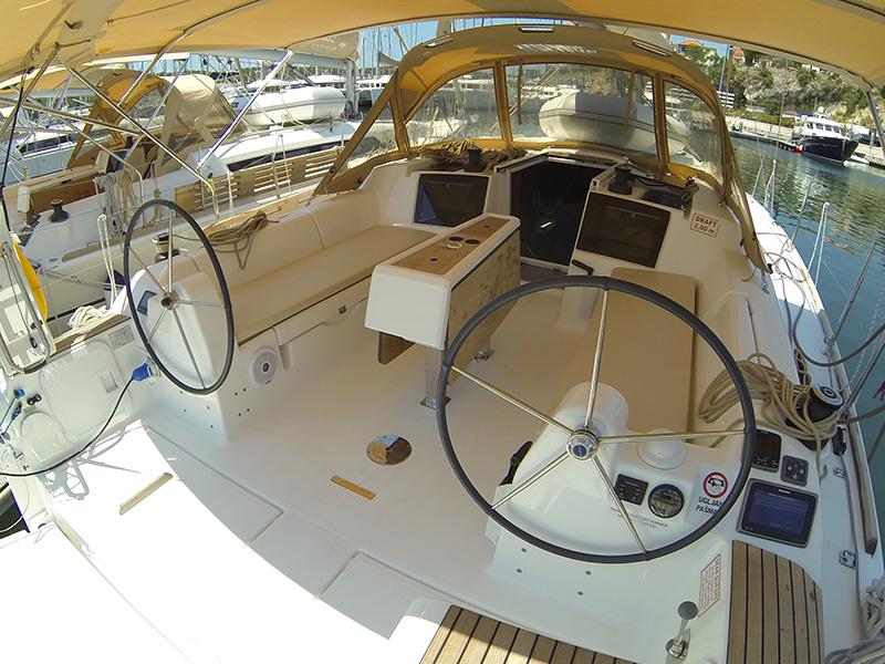 Book yachts online - sailboat - Dufour 382 GL - Sveti Ivan - BT - rent