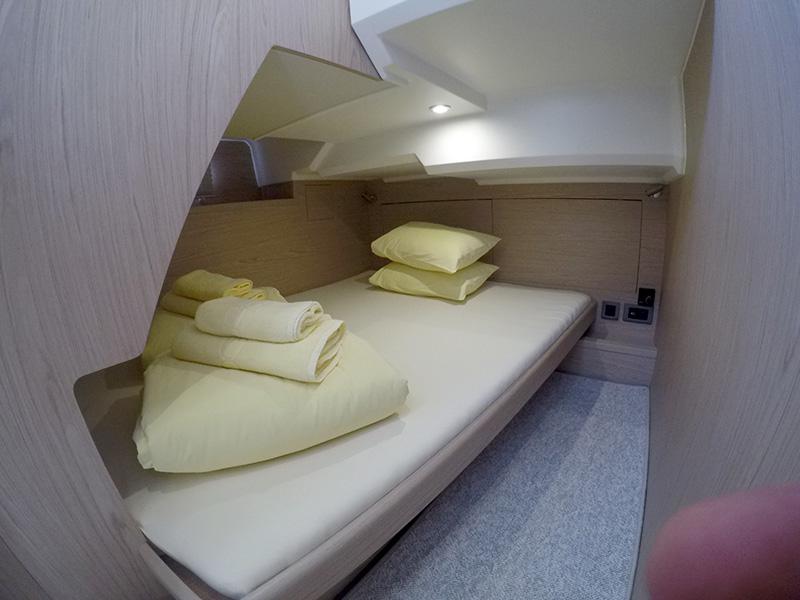 Book yachts online - motorboat - Beneteau S. Trawler 47 - Ocean dreamer (Joystick controller, Jet ski - option with extra charge) - rent