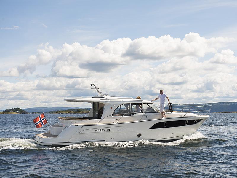 Book yachts online - motorboat - Marex 375 - North star (AC, Generator, Bowthruster, Sterntruster) - rent