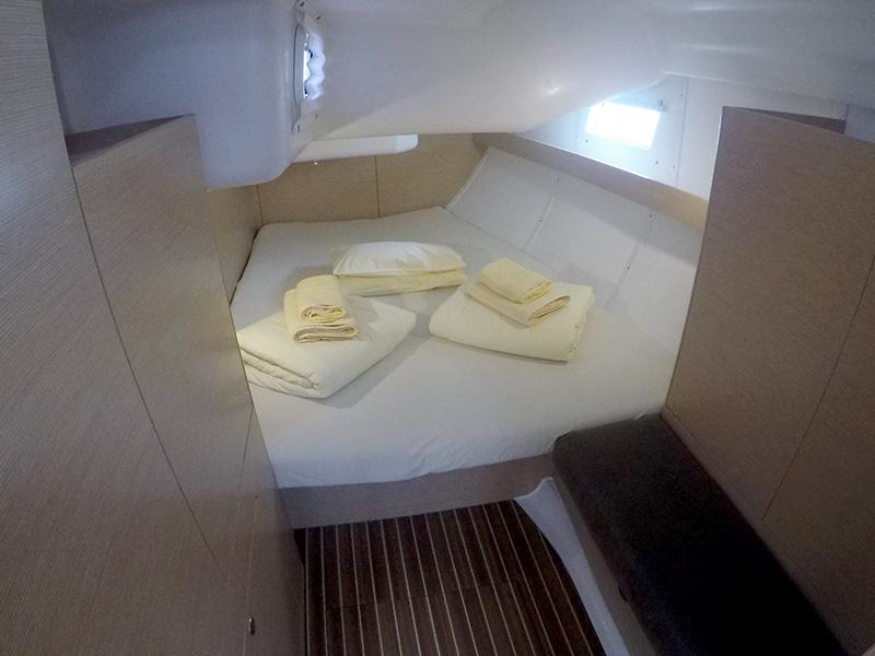 Book yachts online - sailboat - Elan 444 Impression - Marta X - BT - rent