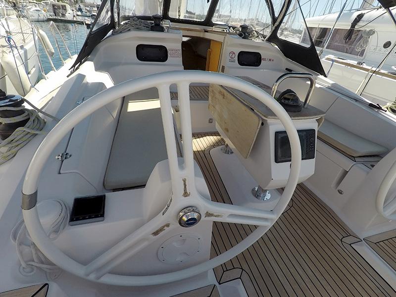 Book yachts online - sailboat - Elan 444 Impression - Marta X - BT - rent