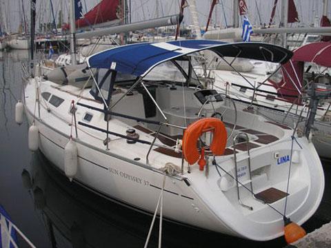 Book yachts online - sailboat - Sun Odyssey 37 - Lina - rent