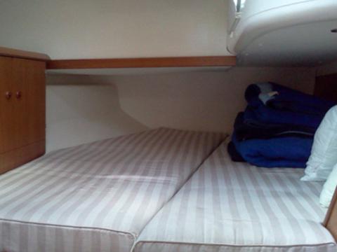 Book yachts online - sailboat - Sun Odyssey 45.2 - Godfriend - rent