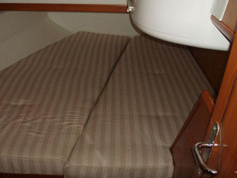 Book yachts online - sailboat - Sun Odyssey 45.2 - Godfriend - rent