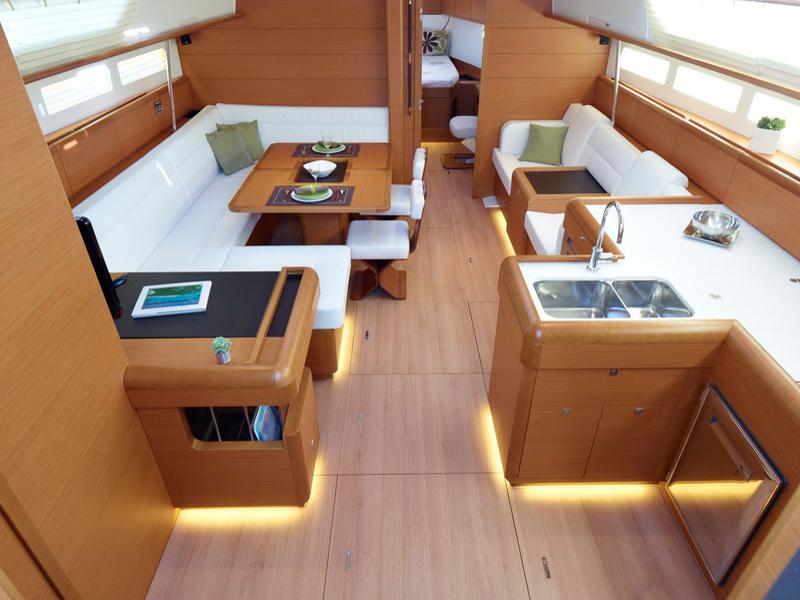Book yachts online - sailboat - Sun Odyssey 509 - Latitud V - rent