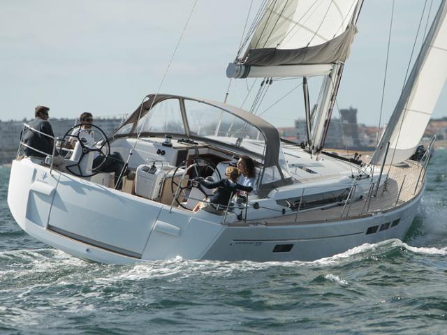 Book yachts online - sailboat - Sun Odyssey 509 - Latitud V - rent