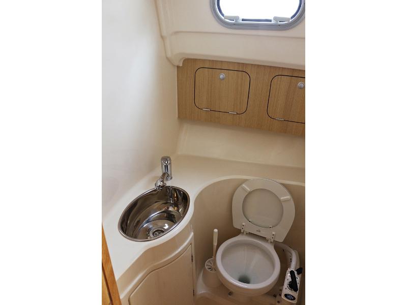 Book yachts online - motorboat - ADRIA 1002V BT (14) - JEDVA - rent