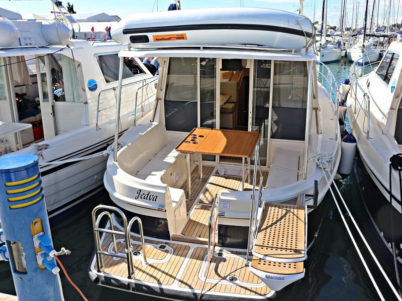 Book yachts online - motorboat - ADRIA 1002V BT (14) - JEDVA - rent