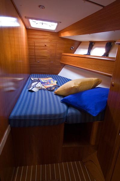 Book yachts online - sailboat - Sun Odyssey 45.2 - OSEJAVA - rent