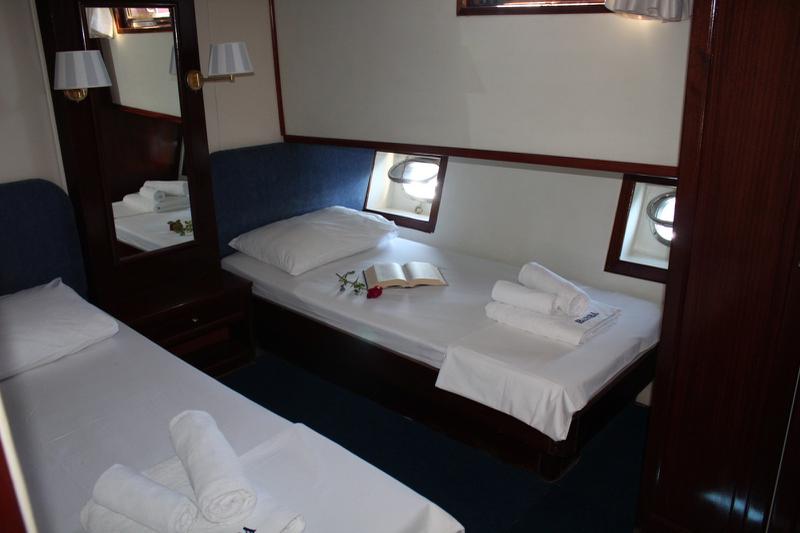 Book yachts online - other - Gulet Barba - Barba - rent