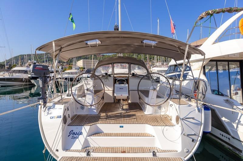 Book yachts online - sailboat - Bavaria Cruiser 46 - JOSIP - rent