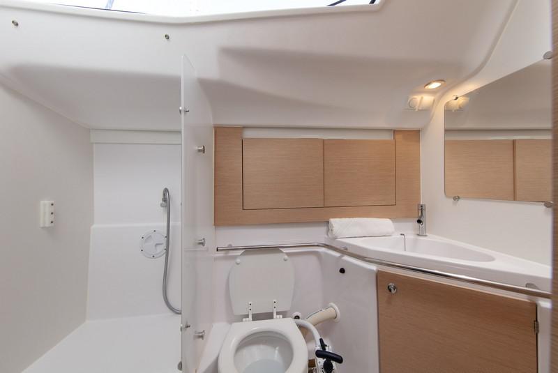 Book yachts online - sailboat - Elan 45 Impression - ANITA - rent