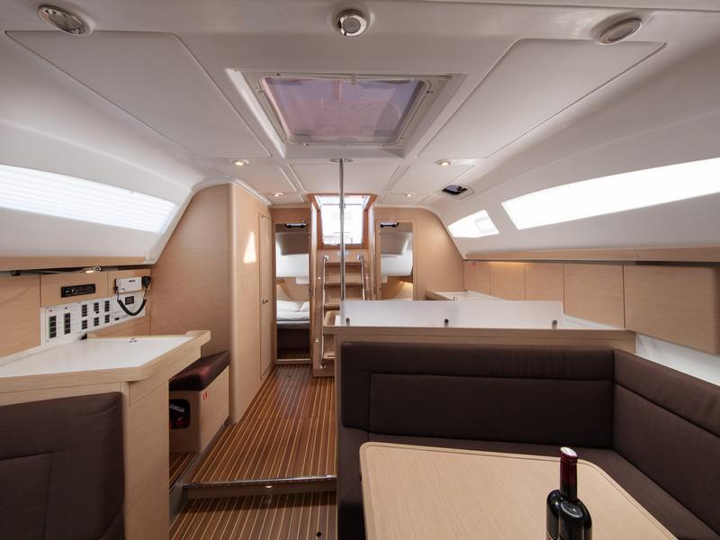 Book yachts online - sailboat - Elan 45 Impression - ANITA - rent