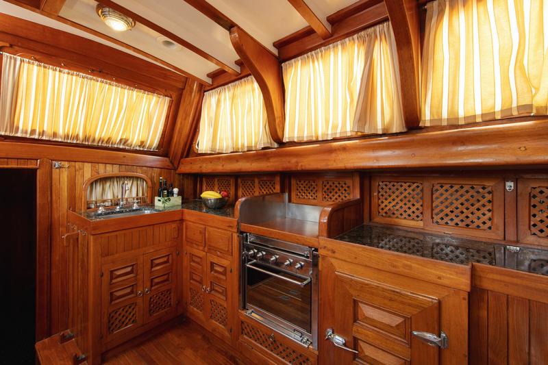 Book yachts online - other - Providenca - Providenca - rent