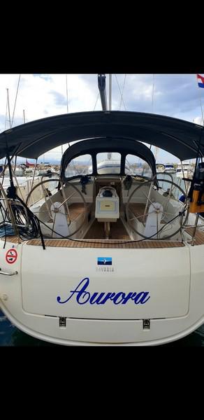 Book yachts online - sailboat - Bavaria Cruiser 37 - AURORA - rent