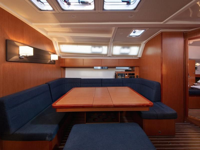 Book yachts online - sailboat - Bavaria Cruiser 46 - SOLARIĆ - rent