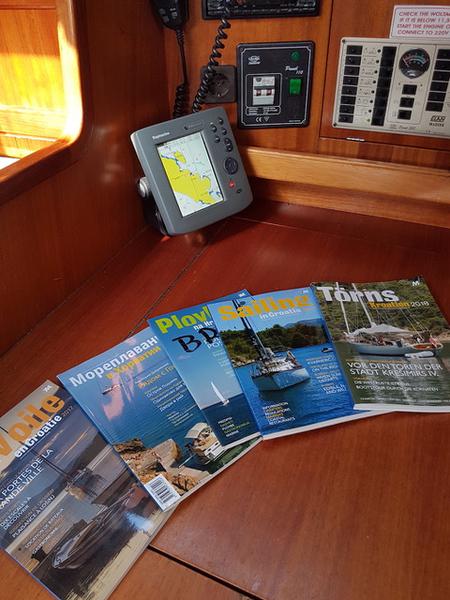 Book yachts online - sailboat - Elan 333 - Brik - rent