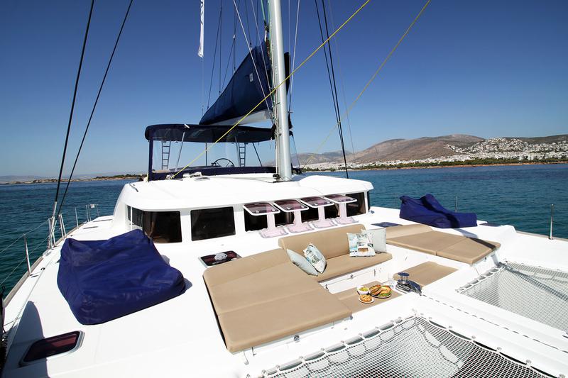 Book yachts online - catamaran - Lagoon 500 - Casino Royale - (A/C - Generator - Refit 2021) - rent