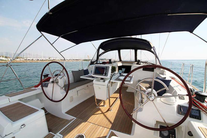 Book yachts online - sailboat - Sun Odyssey 439 - Lucky 7 - Refit 2020 - rent