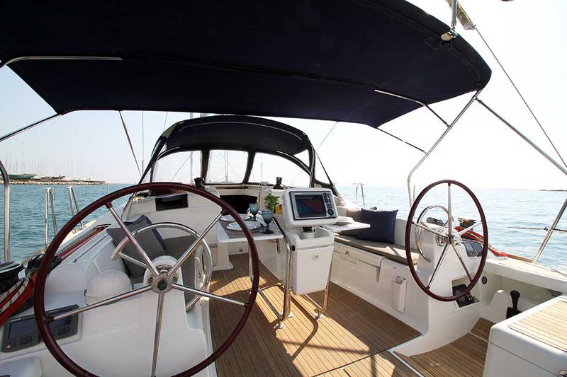 Book yachts online - sailboat - Sun Odyssey 439 - Lucky 7 - Refit 2020 - rent