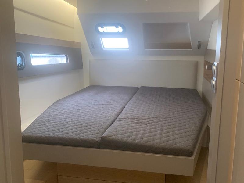 Book yachts online - catamaran - Bali 4.5 Fly - Sadalbari - rent