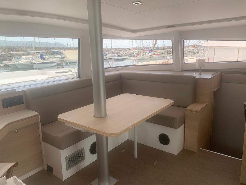 Book yachts online - catamaran - Bali 4.5 Fly - Sadalbari - rent