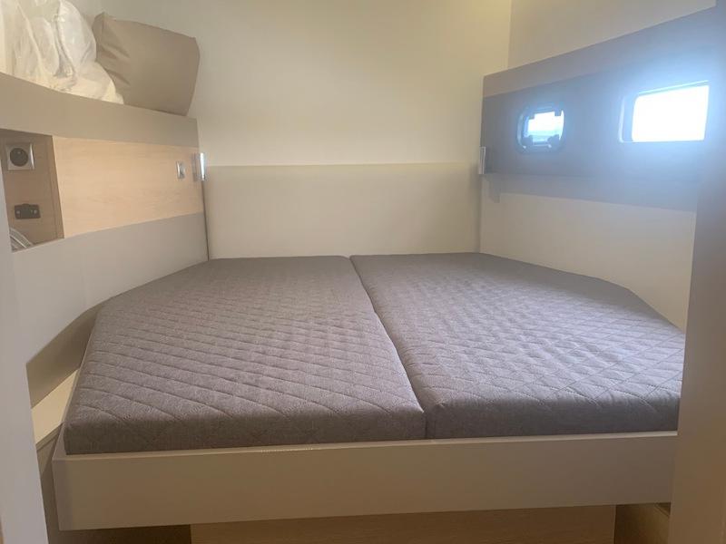 Book yachts online - catamaran - Bali 4.5 Fly - Sadalbari - rent