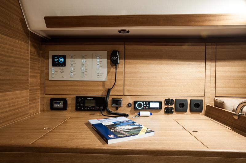 Book yachts online - sailboat - Elan Impression 45.1 - ESCAPE with A/C - rent