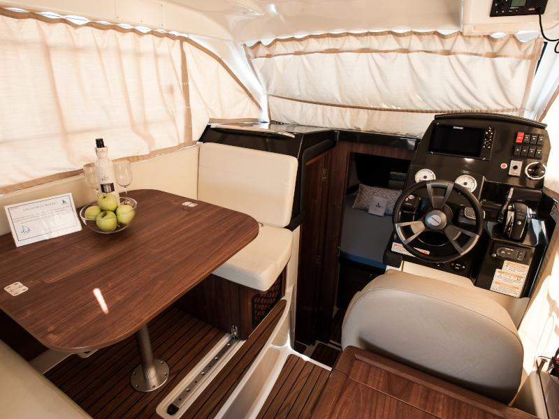 Book yachts online - motorboat - Quicksilver 855 Weekend - Luka - A/C + GEN - rent