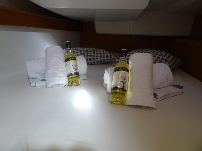 Book yachts online - sailboat - Sun Odyssey 469 - Markella/Refitted 2019 - rent