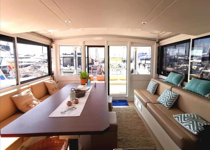 Book yachts online - catamaran - Bali 4.8 - Calypso - rent