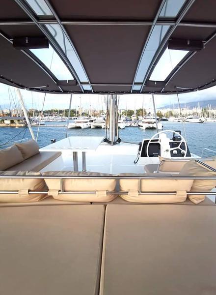 Book yachts online - catamaran - Bali 4.8 - Calypso - rent