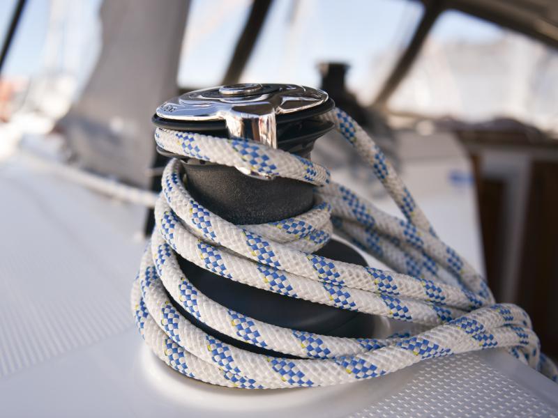 Book yachts online - sailboat - Bavaria Cruiser 41 - NIXIE - rent