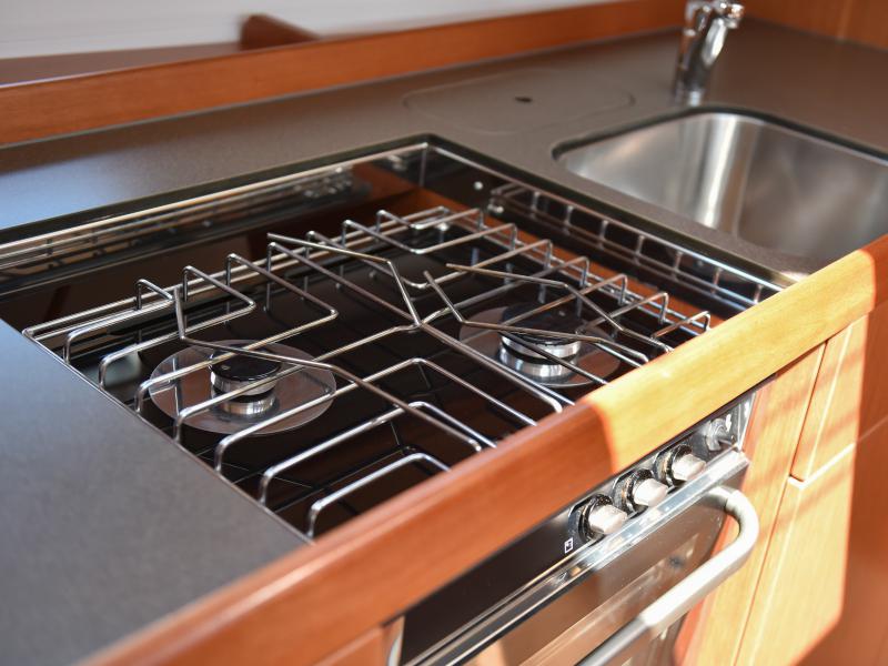 Book yachts online - sailboat - Bavaria Cruiser 41 - NIXIE - rent