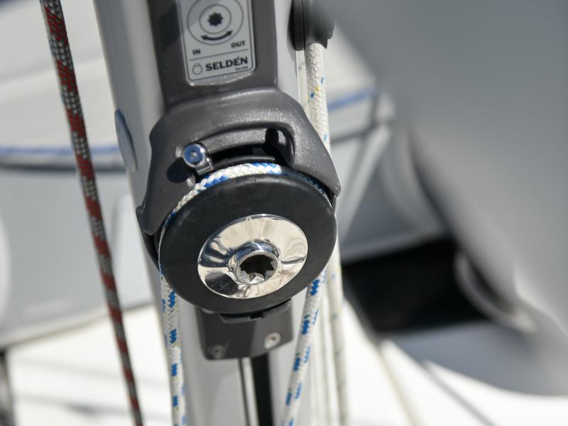 Book yachts online - sailboat - Bavaria Cruiser 41 - NIXIE - rent