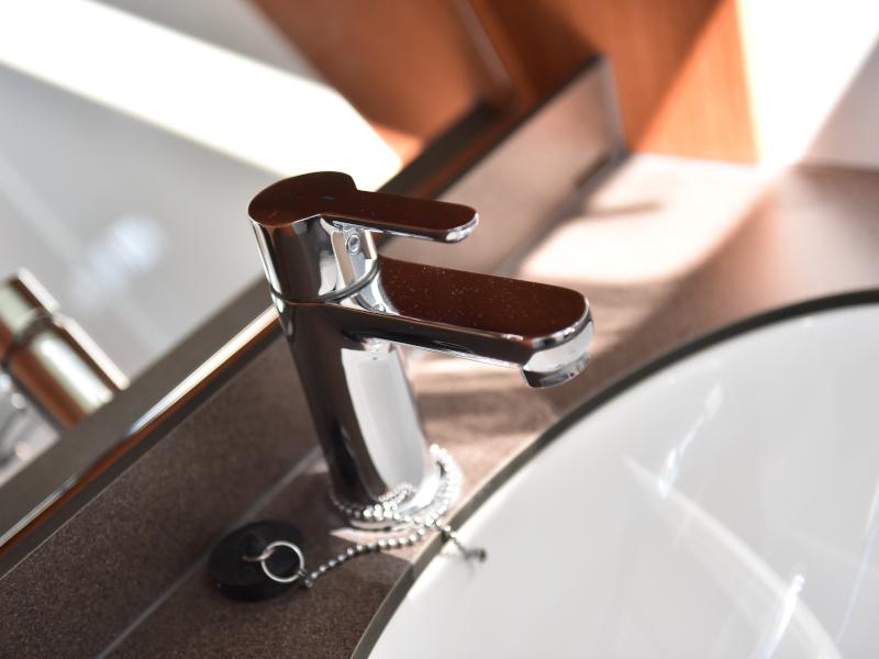 Book yachts online - sailboat - Bavaria Cruiser 41 - NIXIE - rent