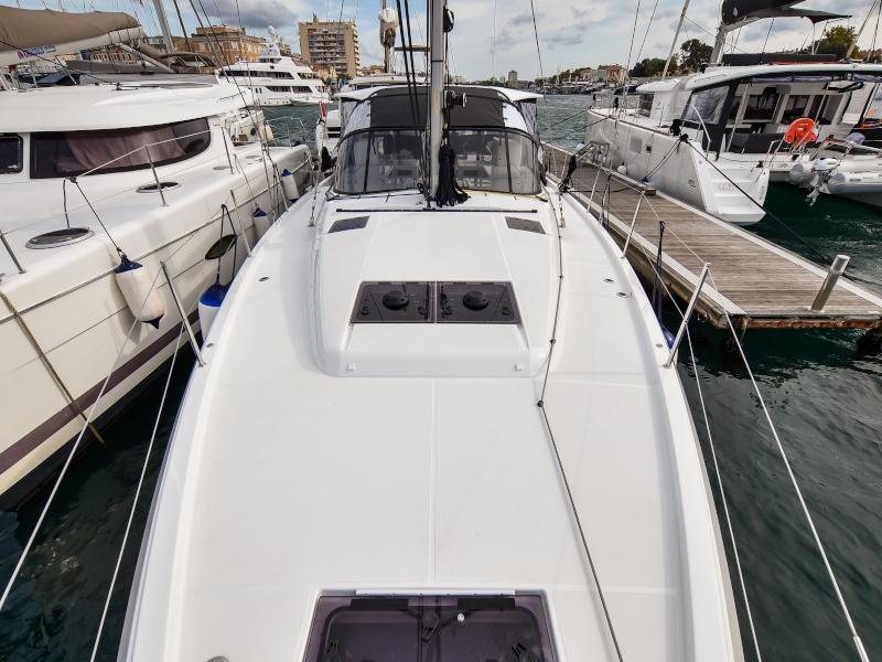 Book yachts online - sailboat - Sun Loft 47 - New Horizons - rent