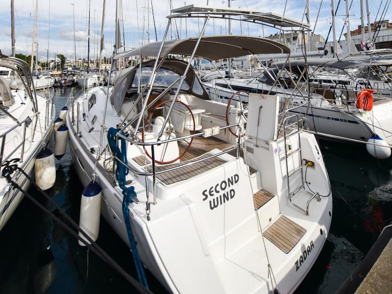 Book yachts online - sailboat - Oceanis 40 - Second Wind - rent