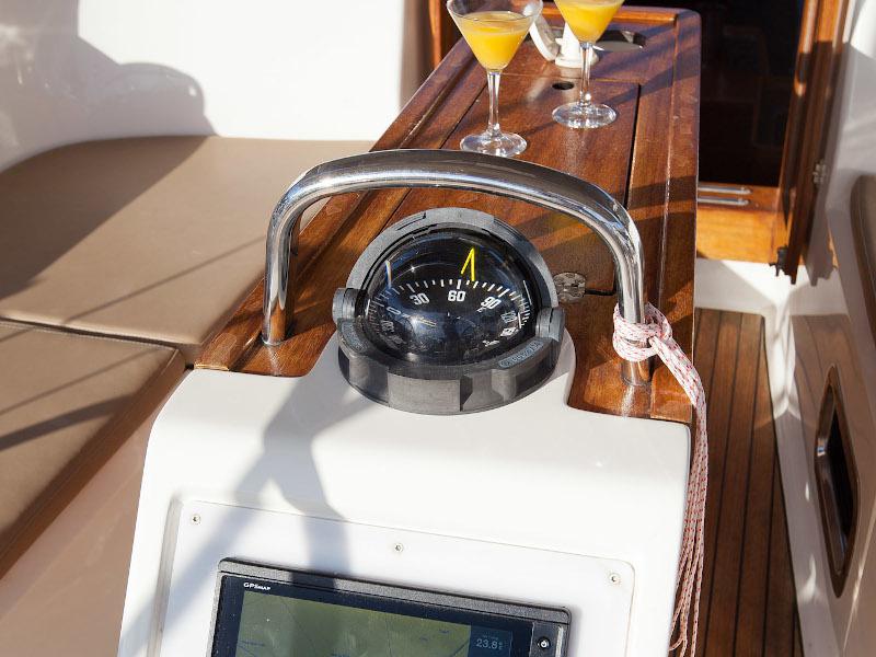 Book yachts online - sailboat - Bavaria Cruiser 37 - MARIJA - rent