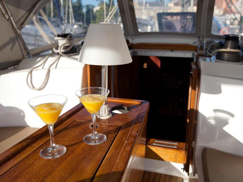 Book yachts online - sailboat - Bavaria Cruiser 37 - GOSPOJA  - rent