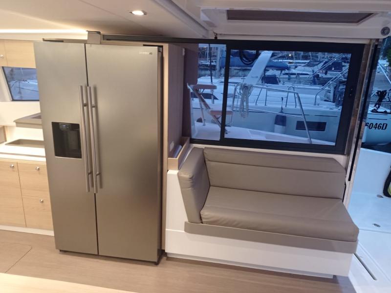 Book yachts online - catamaran - Bali 4.3 - Mary - rent