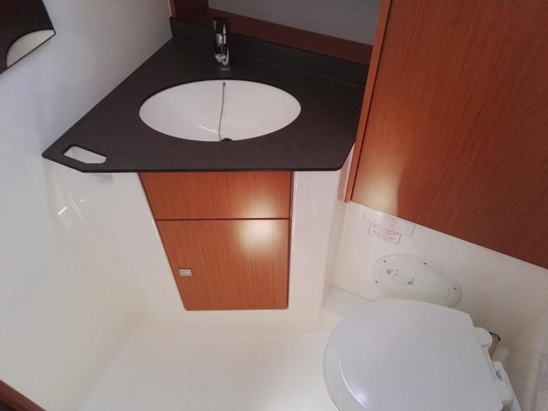 Book yachts online - sailboat - Bavaria Cruiser 51 - Nora - rent