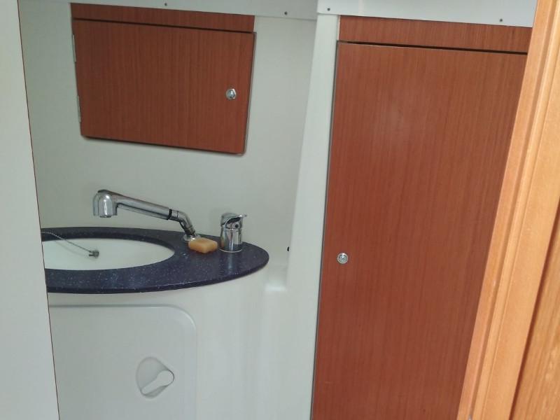 Book yachts online - sailboat - Beneteau Cyclades 43.3 - Pucci - rent