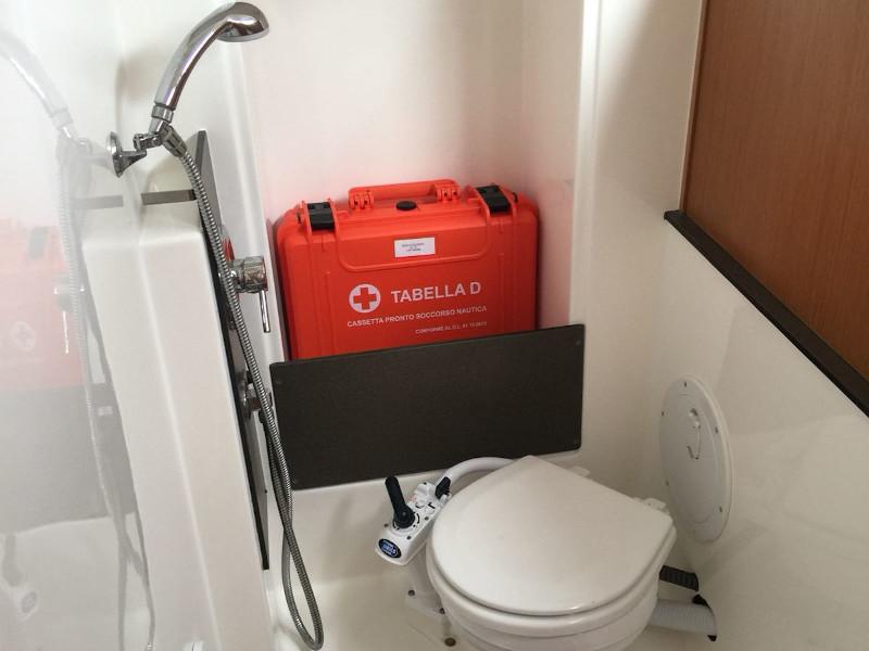 Book yachts online - sailboat - Bavaria 33 Cruiser - Bianca - rent