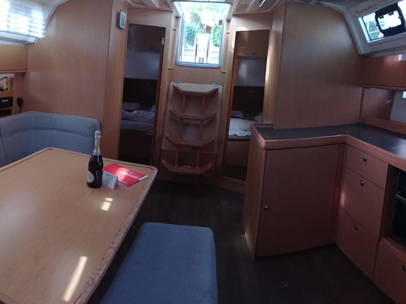 Book yachts online - sailboat - Bavaria Cruiser 46 - Goldfinger - rent