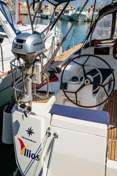 Book yachts online - sailboat - Sun Odyssey 449 - Ilios - Standard line - rent