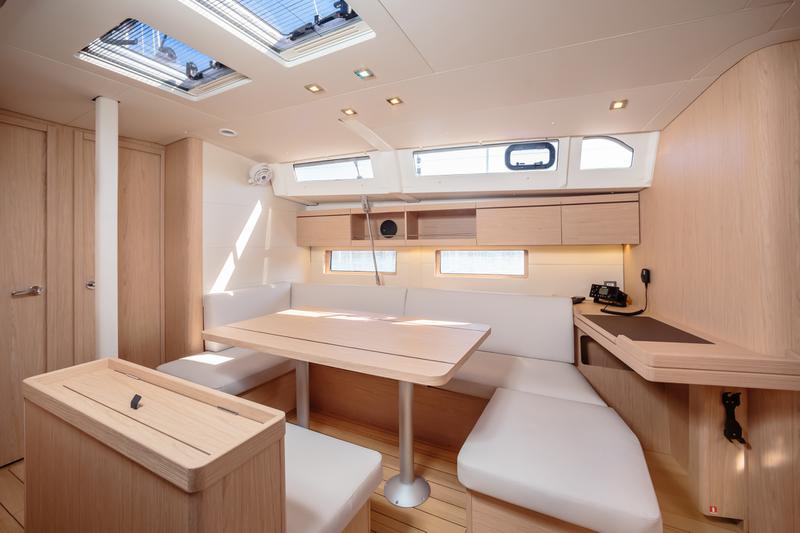 Book yachts online - sailboat - Oceanis 46.1 (4 cab) - Nemesi - Comfort line - rent