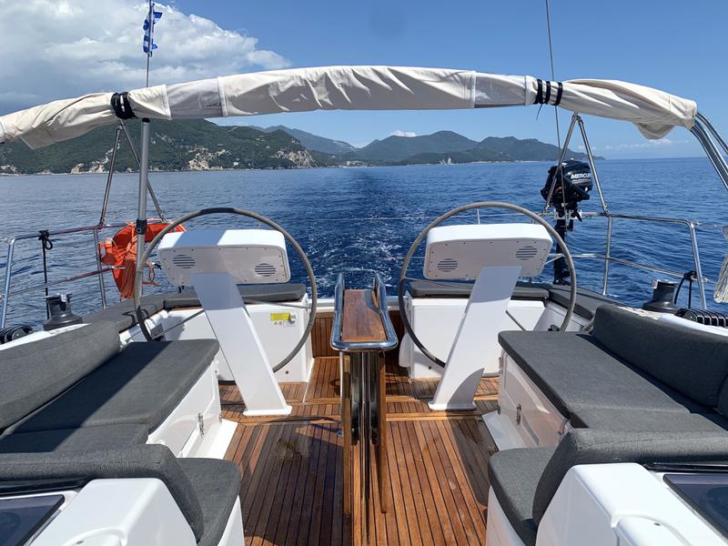 Book yachts online - sailboat - Hanse 458 - Oreo - rent