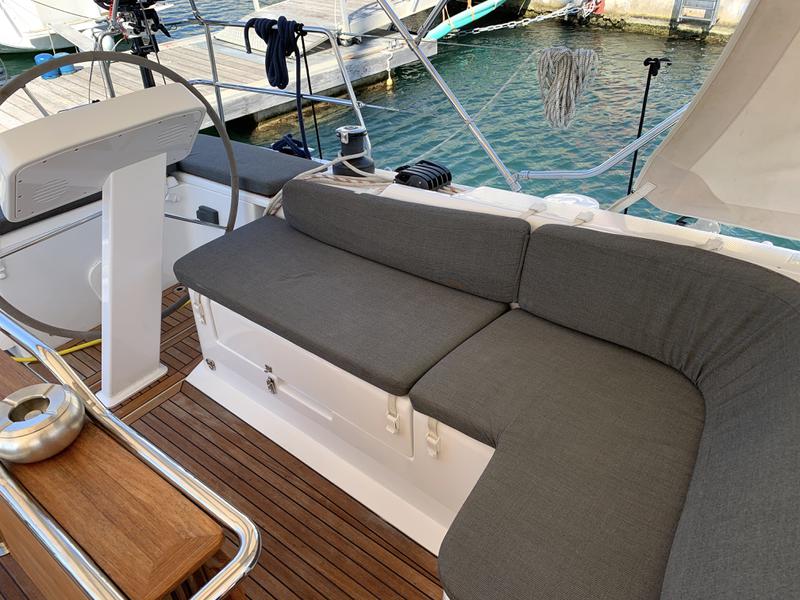 Book yachts online - sailboat - Hanse 458 - Oreo - rent